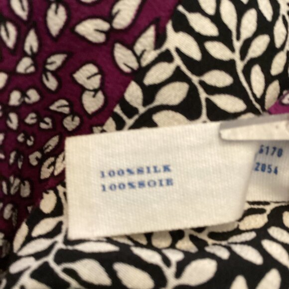 Leifsdottir Anthropologie Top Size 0 Purple & White Leaf Print Silk - Picture 7 of 7
